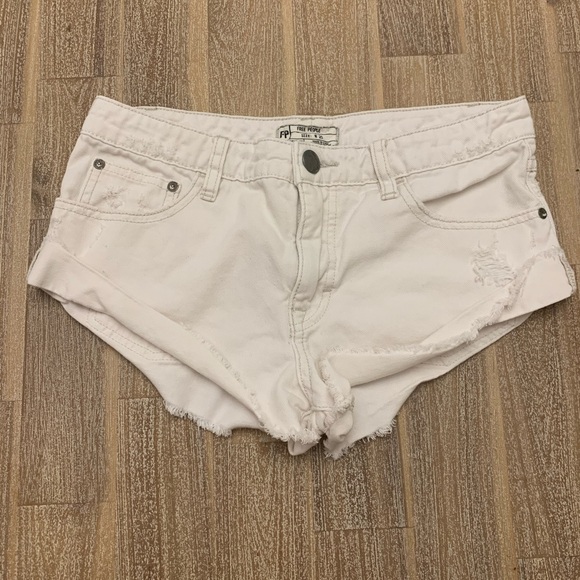 Free People White Jean Shorts 25